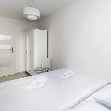 Апартаменты Grzybowska Blue Centre By Bookinghost *