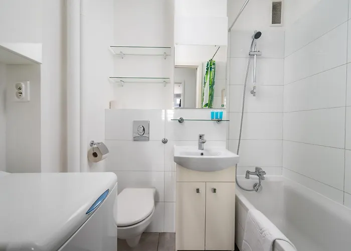 Apartment Grzybowska Blue Centre By Bookinghost Warsaw