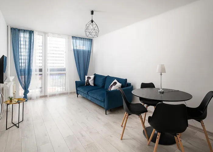 Apartment Grzybowska Blue Centre By Bookinghost Warsaw